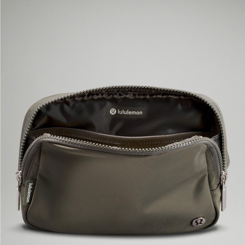 Lululemon Everywhere Belt Bag Large 2L- Grey Sage - Picture 8 of 9